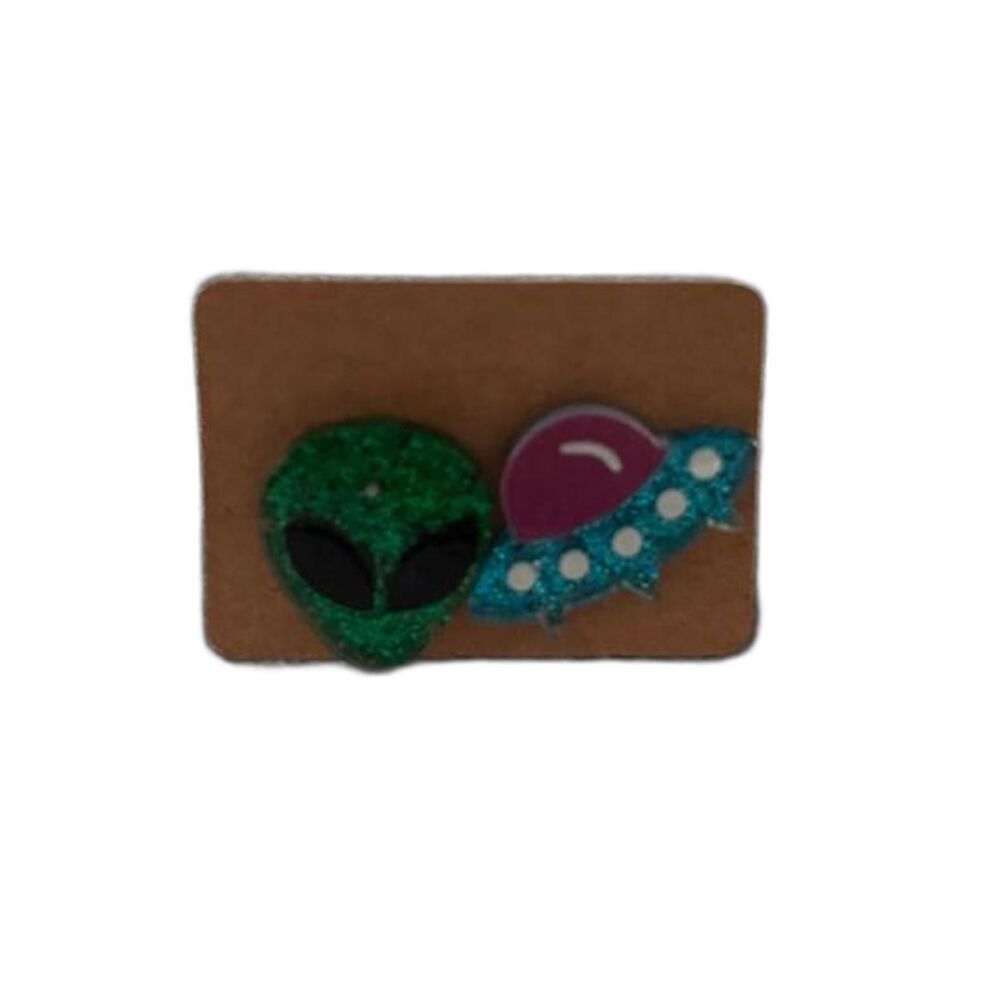 Space Alien UFO Mismatch Stud Earrings Green Glitter Acrylic Cyber Y2K Kawai